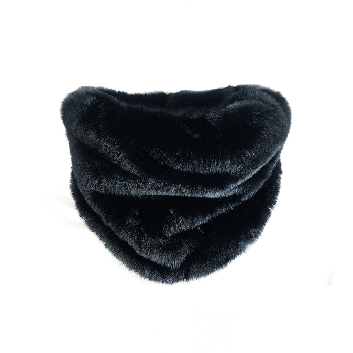 Cuello Efecto Pelo Black And White