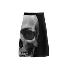 Cargar imagen en el visor de la galería, FALDA BLACK SKULL SIDE