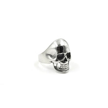 Cargar imagen en el visor de la galería, ANILLO ACERO SKULL COMPLETO
