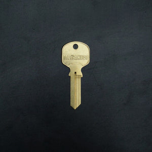 SET 2 LLAVES UNIVERSAL SKULL GOLD