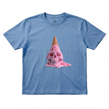 Cargar imagen en el visor de la galería, Camiseta Mujer Blue Strawberry Skull Ice Cream