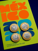 Cargar imagen en el visor de la galería, Set de 4 Monedas oficiales conmemorativas World Cup 2026™