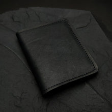 Cargar imagen en el visor de la galería, CARTERA CUERO TARJETERO DOBLE