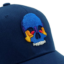 Cargar imagen en el visor de la galería, GORRA CURVA SKULL EMBROIDERY CHAMPAGNE TOAST AND  MIDNIGHT BLUE