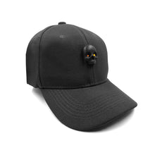 Cargar imagen en el visor de la galería, GORRA CURVA SKULL METALLIC SWAROVSKI EYES