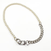 Cargar imagen en el visor de la galería, COLLAR CADENA SILVER PEARLS