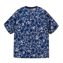 Cargar imagen en el visor de la galería, Camiseta Mujer Galaxy Blue Details