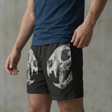 Cargar imagen en el visor de la galería, Short Hombre Lion Skull