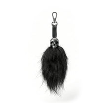 Cargar imagen en el visor de la galería, Llavero Peluche Skull Black