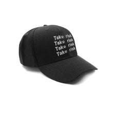 Cargar imagen en el visor de la galería, GORRA CURVA EMBROIDERY TAKE RISK