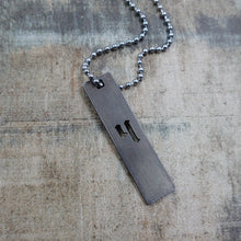 Cargar imagen en el visor de la galería, COLLAR LETRAS METAL