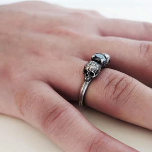 ANILLO CRÁNEO PLATA DOBLE Z