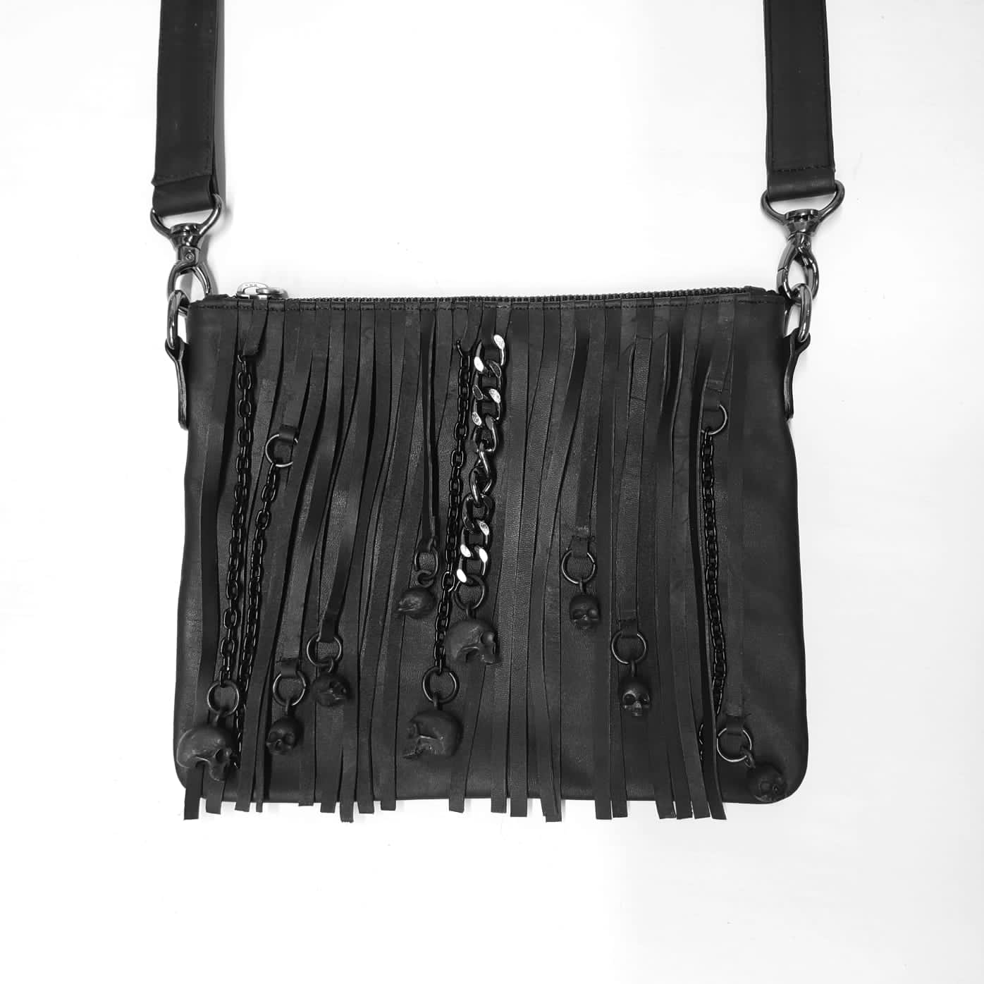 BOLSA CUERO CADENA SKULL