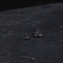Cargar imagen en el visor de la galería, ARETES ACERO SNAKE MOVING GOLD AND SILVER