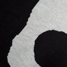 Cargar imagen en el visor de la galería, SUÉTER PUNTO SKULL SIDE MUJER
