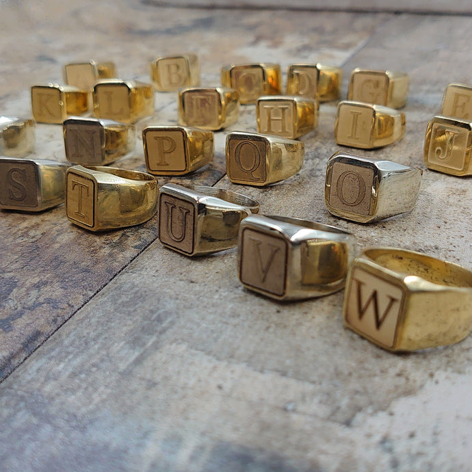 ANILLO LETRA I