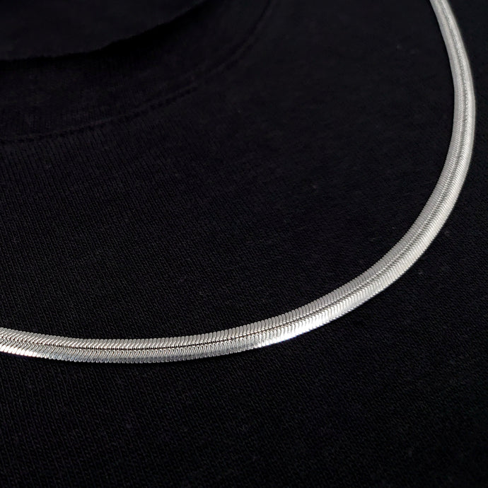 COLLAR CADENA PLANA ACERO